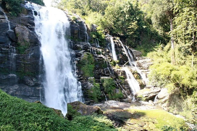 One day Doi Inthanon National Park & Trekking on Kew Mae Pan - Wachirathan Falls makes a strong short stop