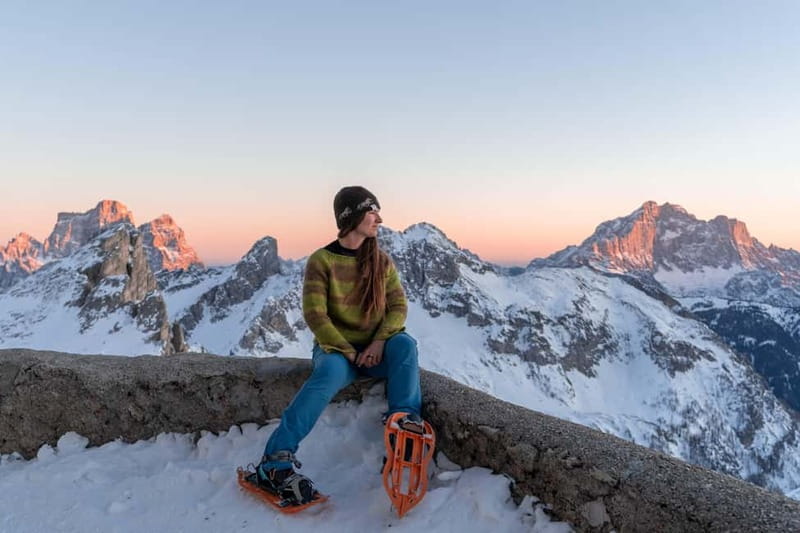 One day hike with snowshoes to discover Dolomites - What the small group adds