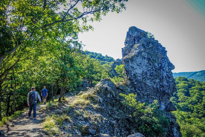 One Day Wonder Hiking Trip - Cliffs, rocks, and the route’s more serious sections