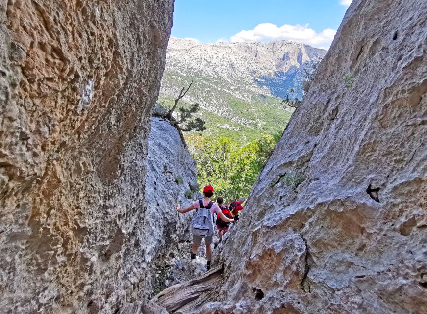 Orosei-Dorgali-Oliena: Hike to nuragic village of Tiscali - Who should book this Tiscali excursion?