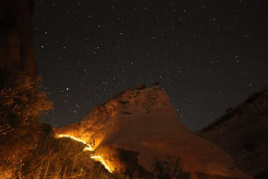 Page: Antelope Valley Canyon Stargazing Night Hike - Why stargazing inside Antelope Valley Canyon feels different
