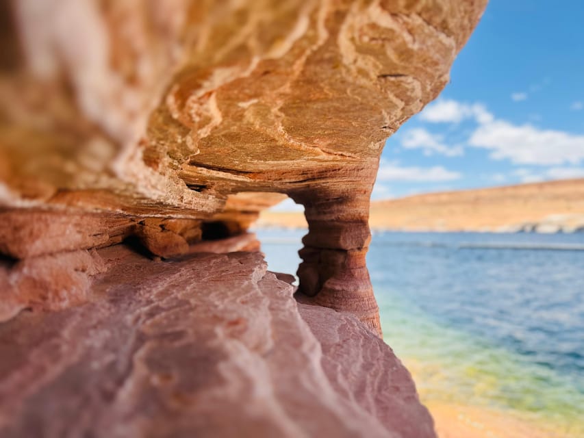 Page: Lake Powell Kayak & Water Antelope Canyon Hiking Tour - Who will enjoy this outing most