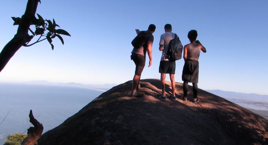 Pedra do Telégrafo Hike and Beach Full-Day Tour - Practical packing advice for a smoother day