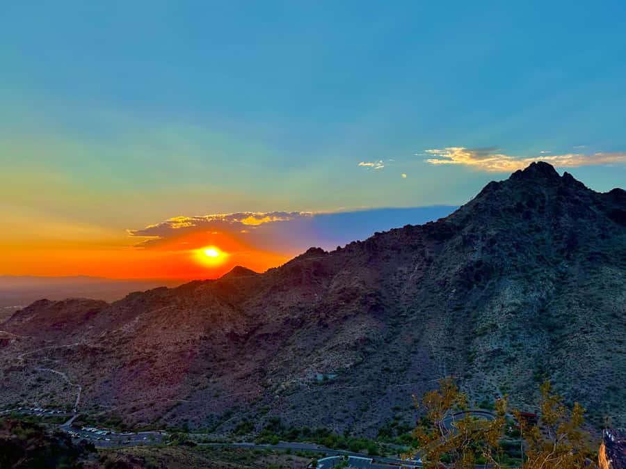 Phoenix: Sonoran Desert Guided Sunset Hike - Reaching the mountain saddle before sunset