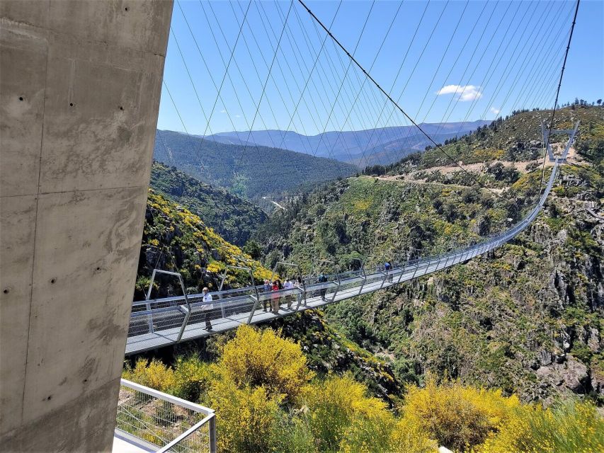 Porto: Paiva Walkways and Suspension Bridge Hike with Lunch - Why the small group makes a difference