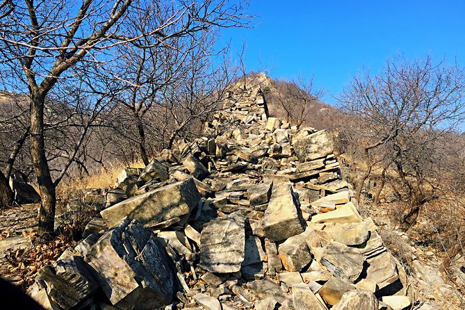 Private Great Wall Hiking Tour: Across The Border of 3 China Provinces - The 8:00 pickup and two-hour ride into the mountains