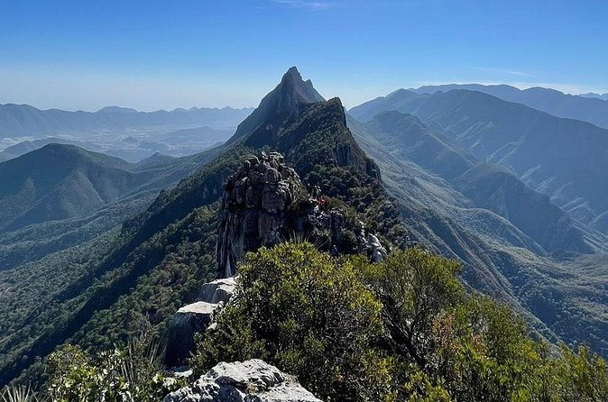 Private Hiking to La M in Chipinque Ecological Park - Reaching the La M summit and the cross