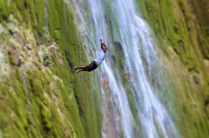 Private Hiking to Salto el Limon with a Local expert Guide from Samana - Who will enjoy this outing most