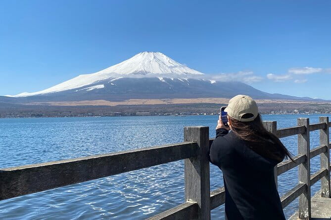 Private Hiking Tour to View Mt. Fuji - The first stairs set the tone