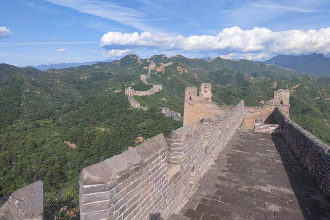 Private Jinshanling Great Wall Hiking Tour - The service details that make the day easier