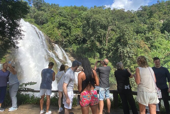 Private Tour to Doi Inthanon including Twins Pagodas and Hiking - Pha Dok Seaw: the day’s real walk