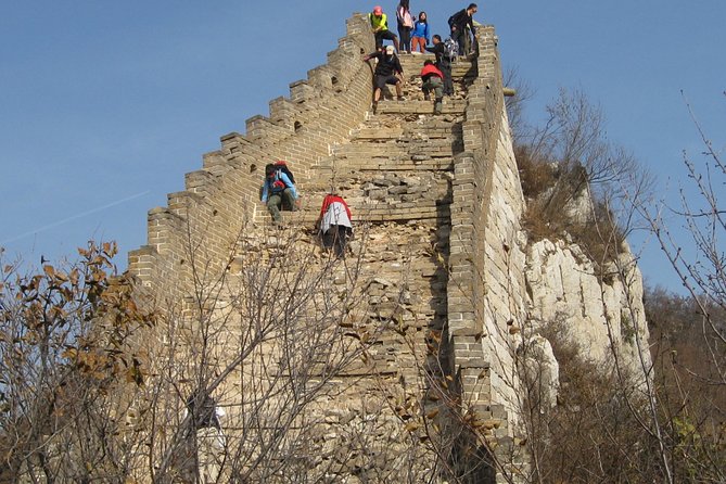 Private Transfer Service: Jiankou Great Wall to Mutianyu Great Wall Hiking Tour - Fitness, clothing, and trail judgment