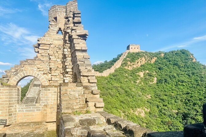 Private Trekking Day Tour to Jinshanling Great Wall - Guide service, driver, and flexibility