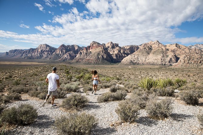 Red Rock Canyon Hike with Transport from Las Vegas - Leaving the Strip for Red Rock Canyon