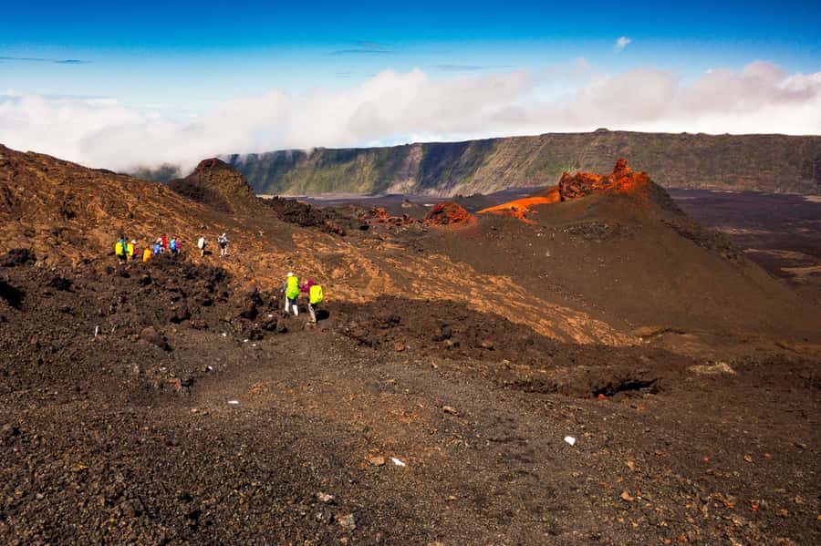 Réunion: Piton de la Fournaise Guided Volcano Hike - Fitness, clothing, and practical comfort