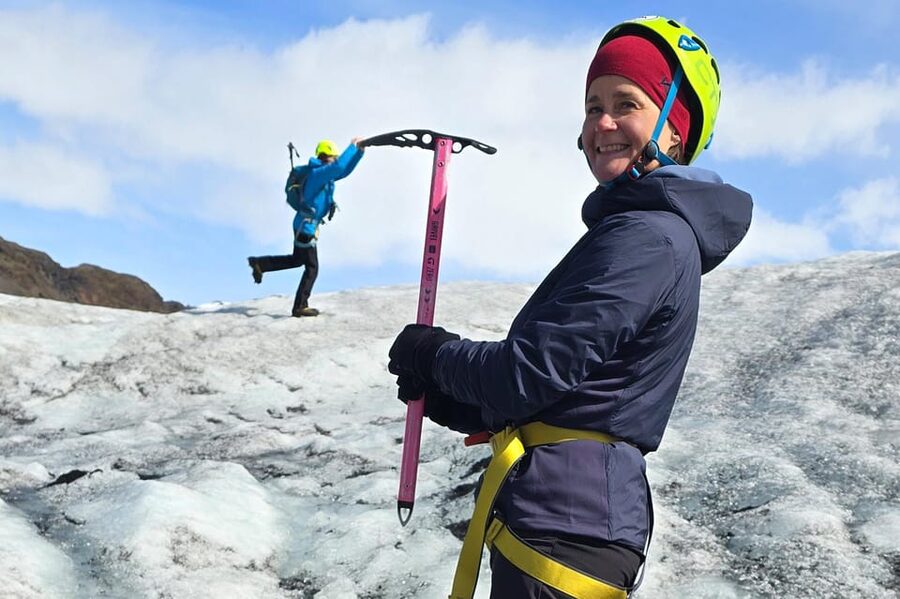 Reykjavik: Glacier Hike, Waterfalls and Black Sand Beach - Key points at a glance