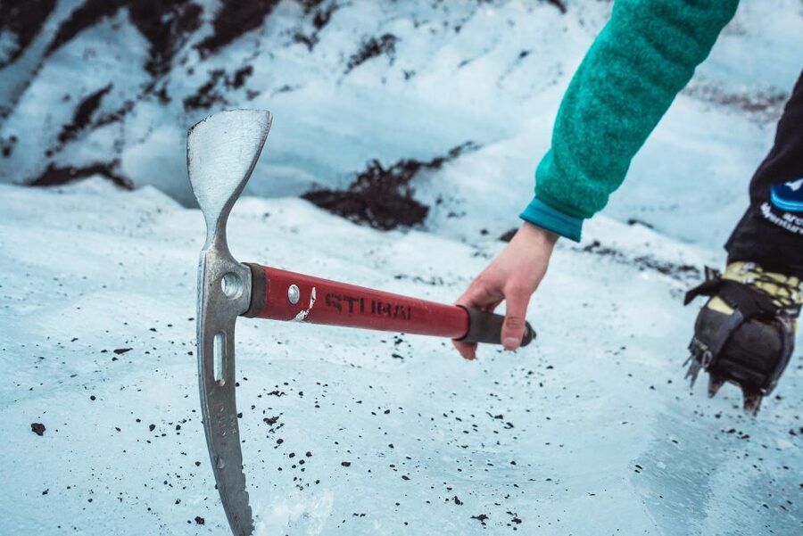 Reykjavík: Sólheimajökull Glacier Hike & Ice Climbing Intro - Clothing and physical demands
