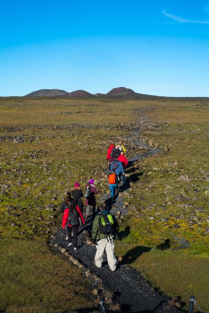 Reykjavik: Thrihnukagigur Volcano Guided Hiking Day Trip - Key points to know before booking