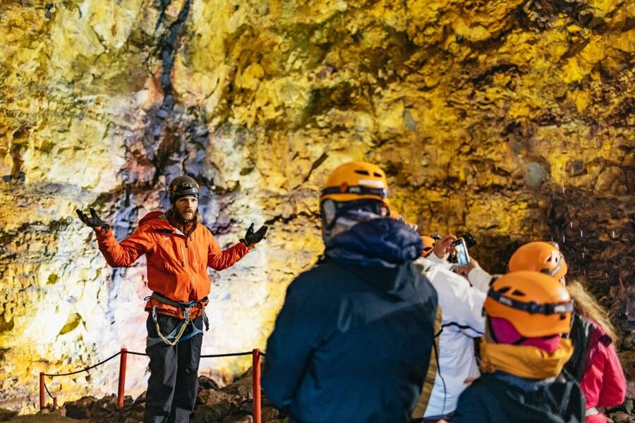 Reykjavik: Thrihnukagigur Volcano Guided Hiking Day Trip - Who should book this volcano experience?