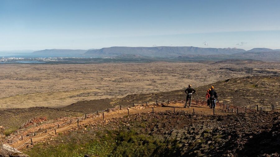 Reykjavik: Thrihnukagigur Volcano Guided Hiking Day Trip - How much time you get below ground