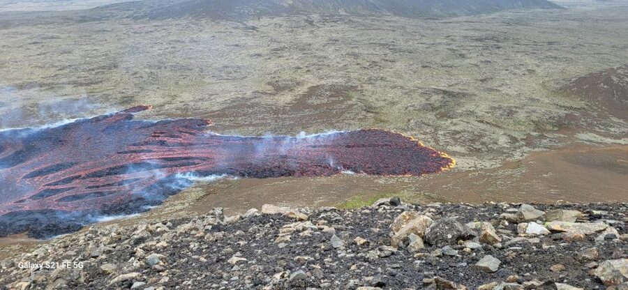 Reykjavík: Volcano Hike, Visit Grindavík and Blue Lagoon - A volcano day with a spa finish