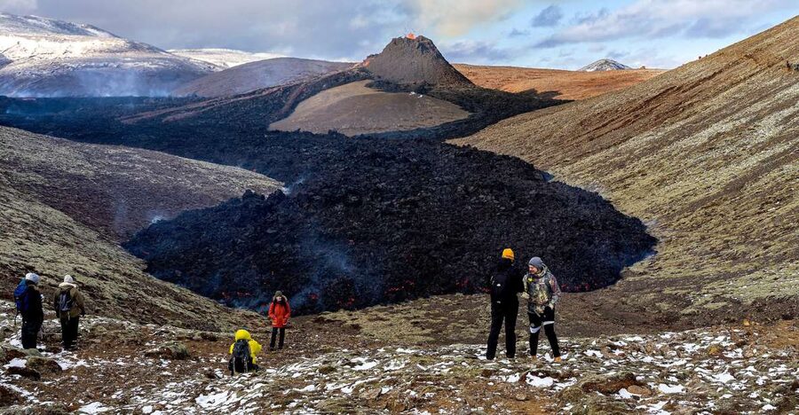 Reykjavík: Volcano Hike, Visit Grindavík and Blue Lagoon - Fagradalsfjall and the 5.5-kilometer hike