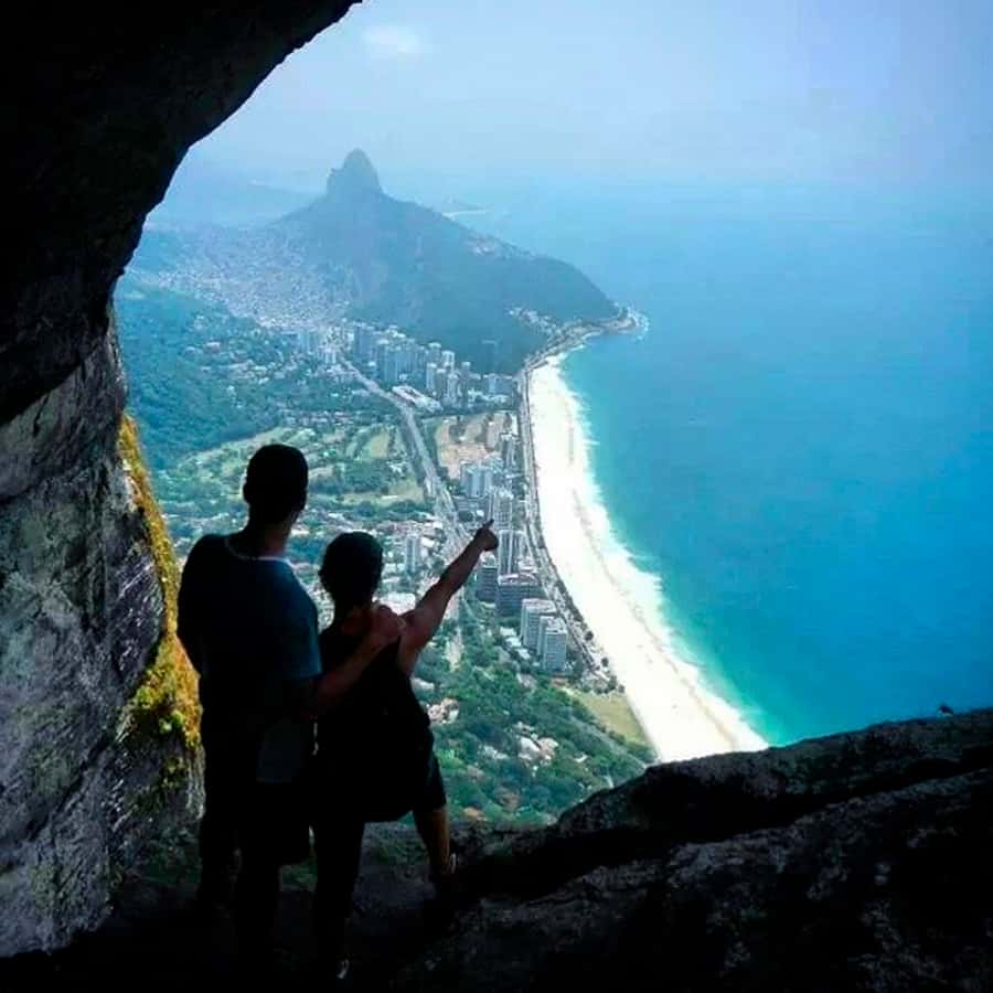 Rio de Janeiro: Garganta do Céu Guided Hike - The climb: steep ground, rope work, and a real workout