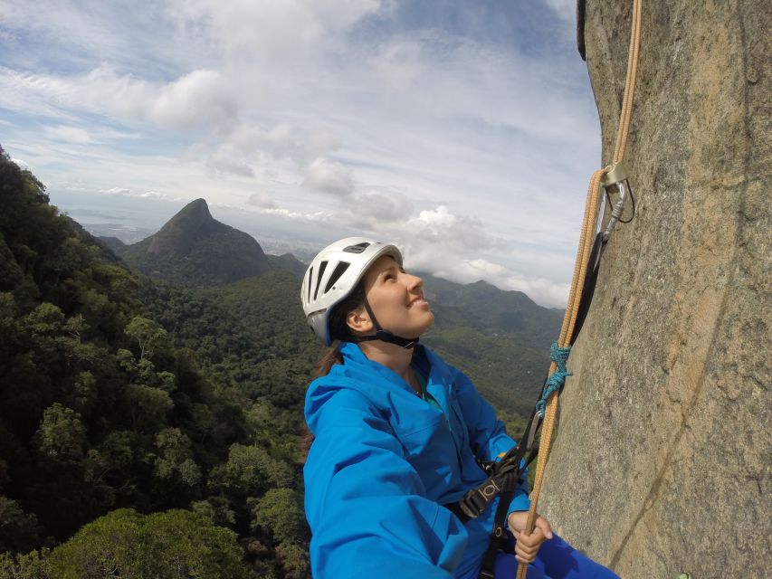 Rio de Janeiro: Hiking and Rappelling at Tijuca Forest - Walking through the Atlantic Forest trails