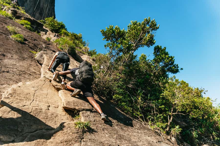 Rio de Janeiro: Pedra da Gávea Guided Hike Tour - The Carrasqueira and the hands-on climbing sections