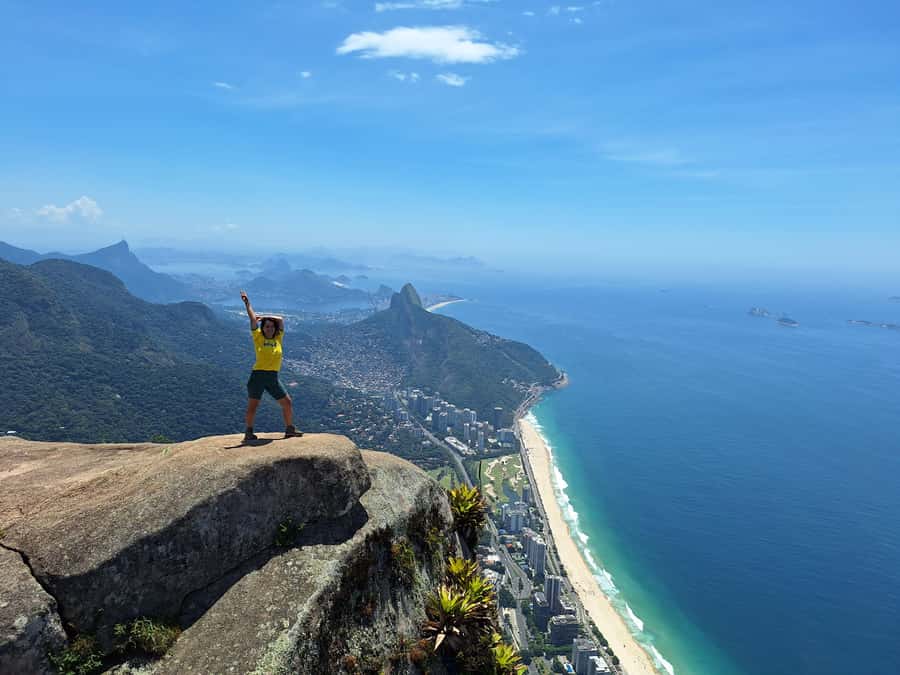 Rio de Janeiro: Pedra da Gávea - guided hike with best views - The Carrasqueira, a short climb with real exposure