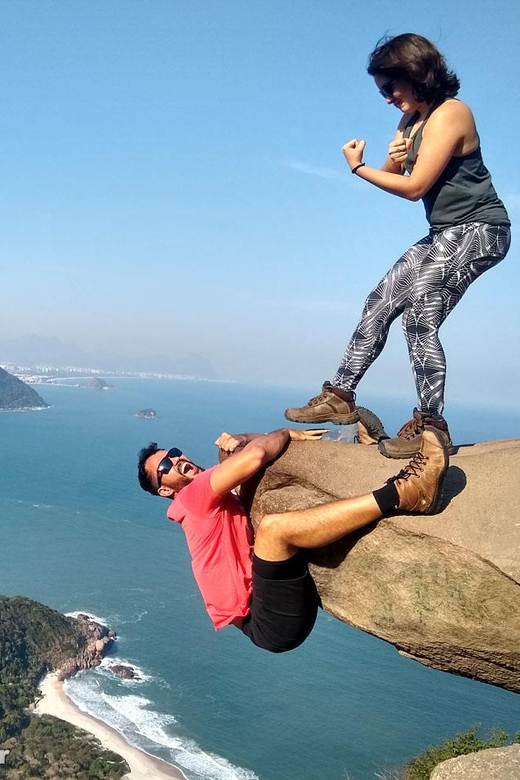 Rio de Janeiro: Pedra do Telégrafo Trail Hike and Ocean View - The Pedra do Telégrafo photo stop