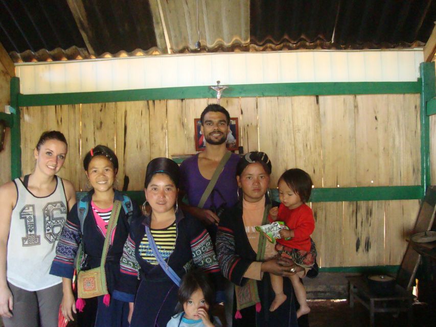 Sa Pa: 6-Hours Muong Hoa Valley Trek with Local Ethnic guide - Lunch near the villages