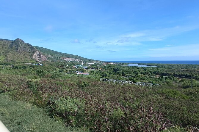 Saint Kitts Train Trek - Unlimited drinks, music, and onboard entertainment