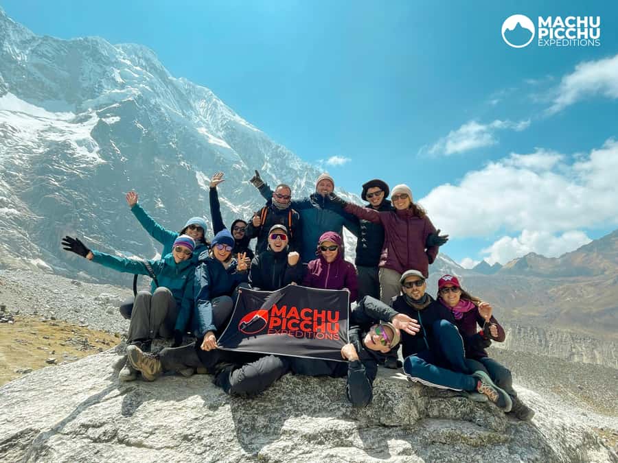 Salkantay Trek to Machu Picchu 5D/4N or 4D/3N by glamping - Day 1: Humantay Lake and the glass-roof cabin