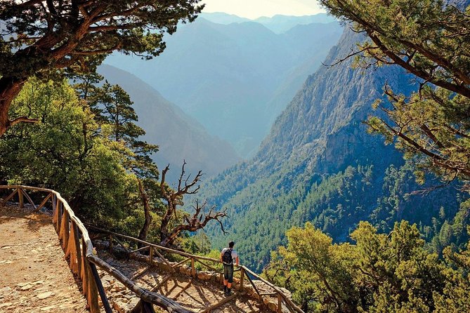 Samaria Gorge Hike - The early ride and the Xyloskalo stop