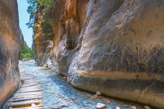 Samaria Gorge Hiking Day Tour From Rethymno - Reaching the coast and taking the boat