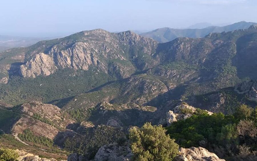 San Teodoro: Rio Pitrisconi Jeep and Hiking Tour - Granite, erosion, and the canyon route