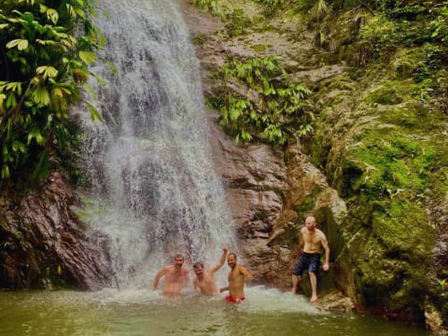 Santa Marta: Trekking in Minca Complete Waterfall Circuit - Oído del Mundo: an early waterfall stop
