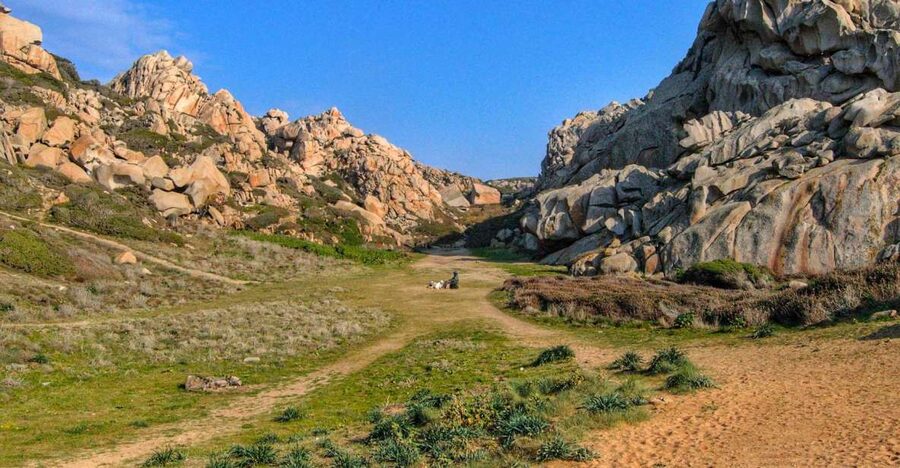 Santa Teresa Gallura: Valle della Luna hiking - The six-kilometer route around Capo Testa