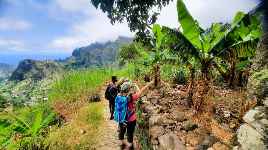Santo Antão: Hiking Cova Volcano Crater to Ribeira Paúl - The $100 price and what it covers