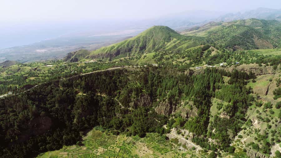 Santo Antão: Hiking Cova Volcano Crater to Ribeira Paúl - Safety, fitness, and what to pack