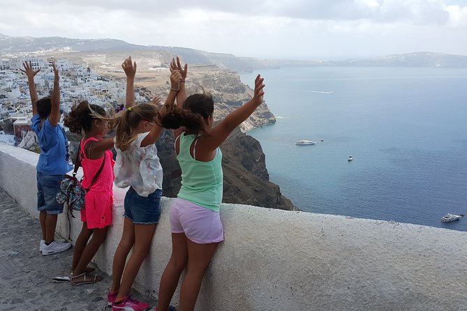 Santorini: 4hr Small Group Caldera Hike from Fira to Oia - What the four hours really involve