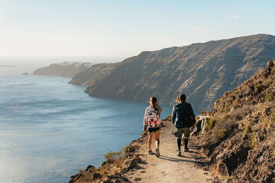 Santorini: Caldera Trail Guided Hike and Sunset Viewing - The final hill and a calmer Santorini sunset