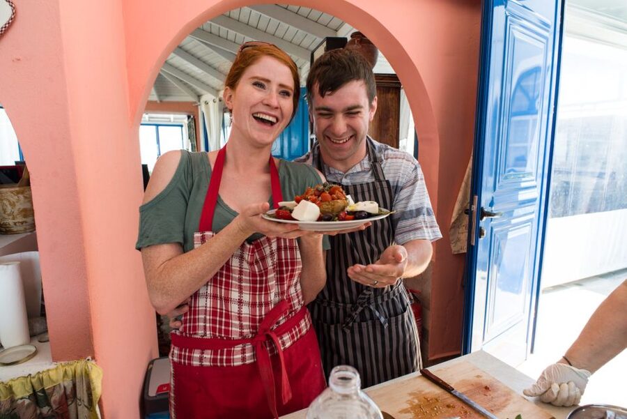 Santorini: Cooking Class and Easy Hike - What the four-hour schedule feels like