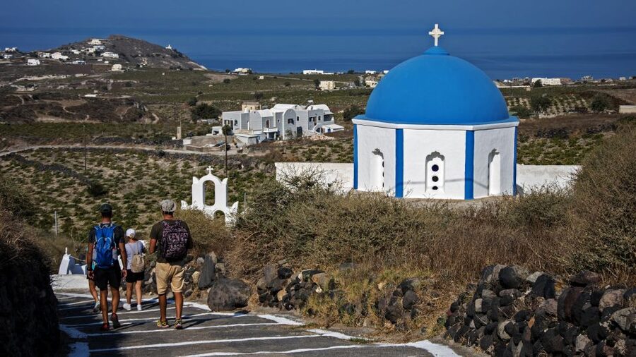 Santorini: Cooking Class and Easy Hike - An easy hour through vineyards and deserted chapels