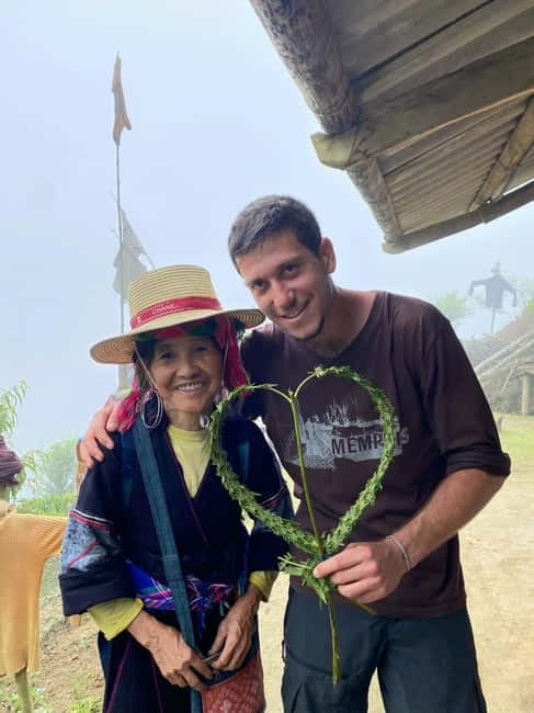 SAPA: 1-DAY TREKKING TOUR WITH LOCALS, LUNCH & RICE FIELDS - From Sapa Stone Church to Y Linh Ho