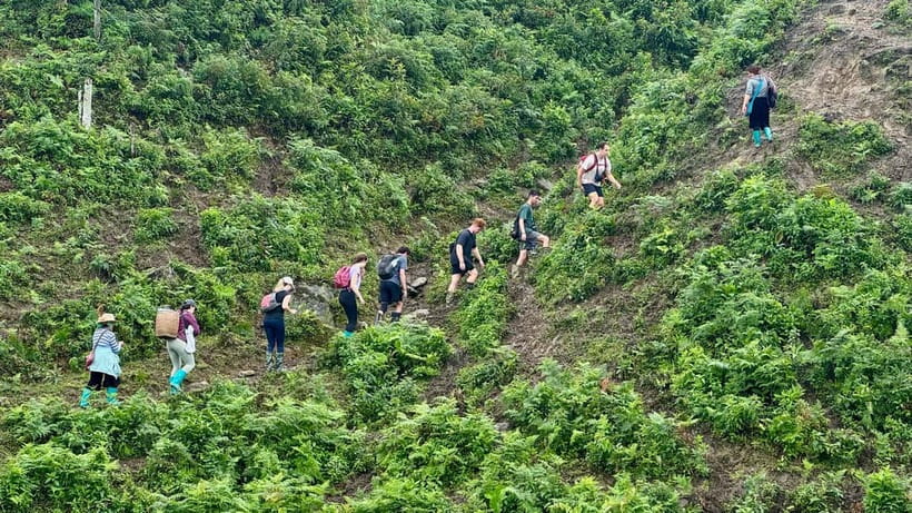 Sapa 2-Day Trekking Tour – Explore Villages & Scenic Trails - Ta Van route: village life and a Dzay homestay