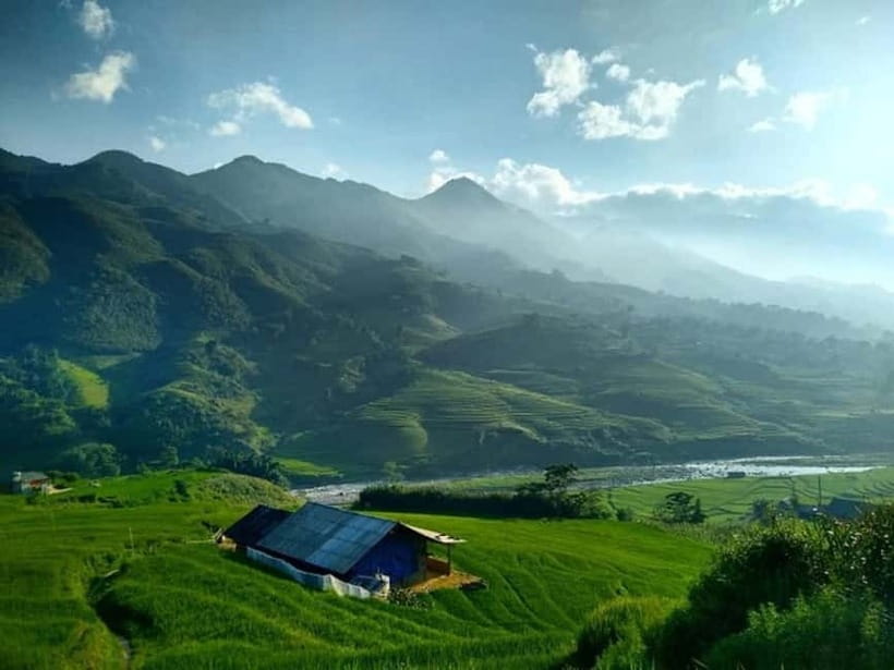 Sapa: Muong Hoa Mountain Views and Villages Trek with Lunch - Why Sa Seng Mountain is the main event
