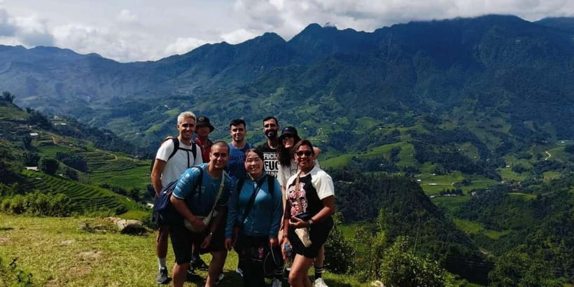 Sapa: Muong Hoa Mountain Views and Villages Trek with Lunch - A family lunch in the middle of the route