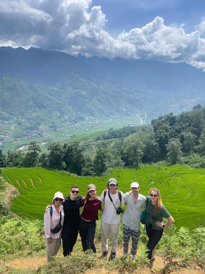 Sapa: Muong Hoa Valley View & Villages Trek with Local Guide - Lunch at a Family-Run Restaurant